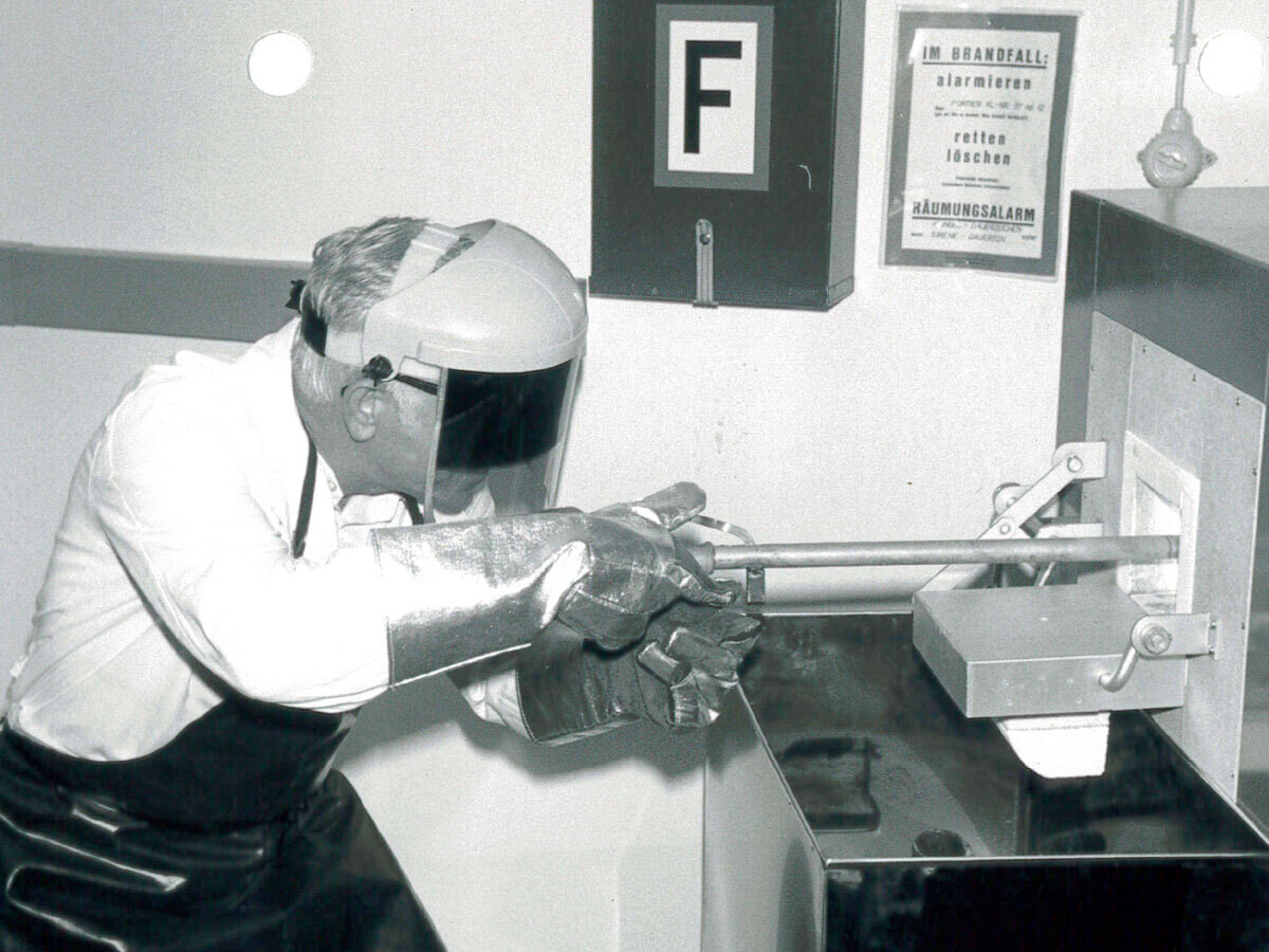 1983: start of testing textiles for occupational safety and health