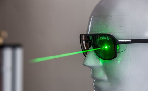 ECS Untersuchungsmethoden bei der Zertifizierung von Augenschutzprodukten 02